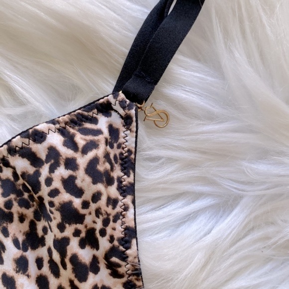 Y2K vintage Victoria’s Secret leopard print G string - Picture 2 of 6